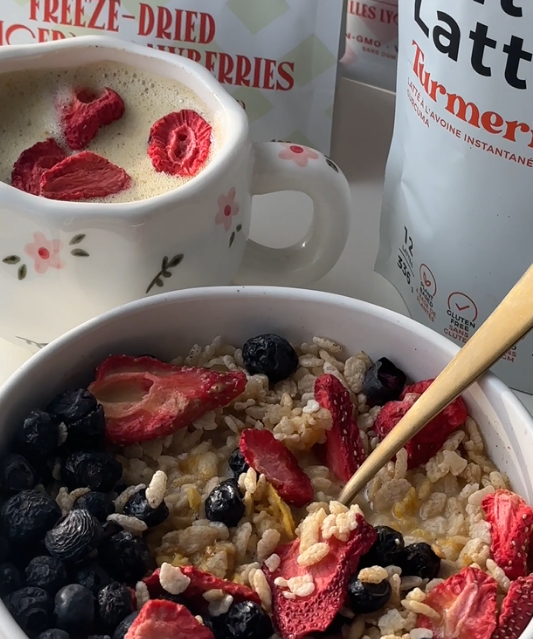 Berry Cereal Breakfast